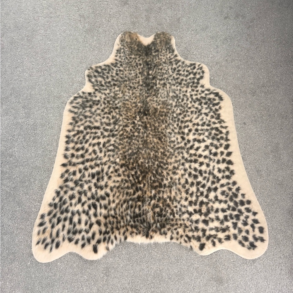 Leopard Print Faux Fur Rug